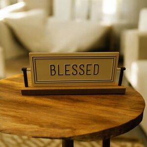 Blessed/Be Kind Sign Decor